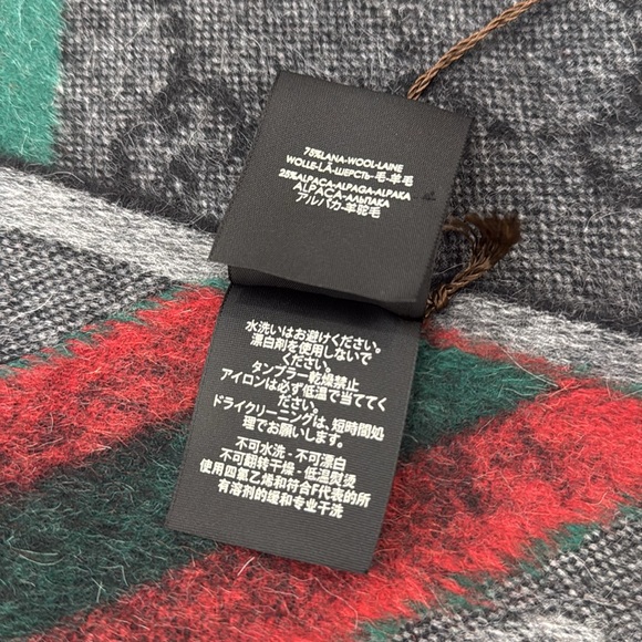 Gucci Wool and Alpaca Scarf-Authentic-NWT - Picture 4 of 6